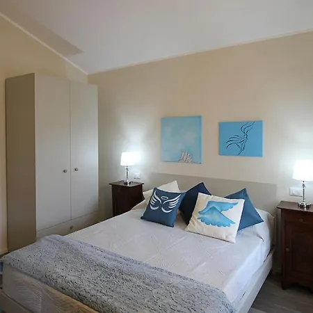 Cabane Bed And Breakfast Bed & Breakfast