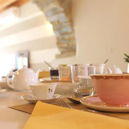 Nocleg ze śniadaniem Cabane Bed And Breakfast Garlenda