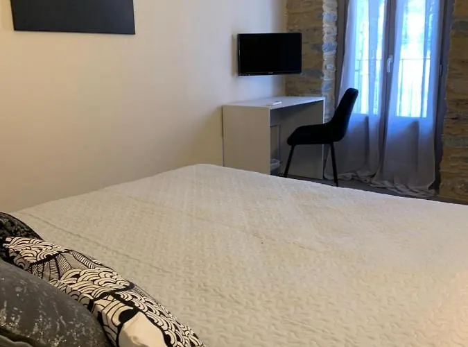 Cabane Bed And Breakfast Garlenda