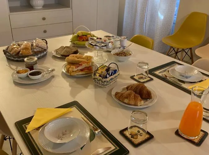 Cabane Bed And Breakfast Bed and breakfast Garlenda