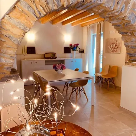 Cabane Bed And Breakfast