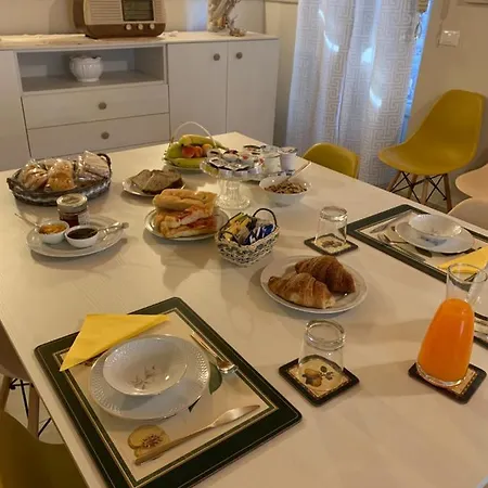 Cabane Bed And Breakfast B&B 가르렌다